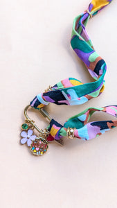 Collier grigri multicolore