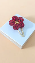 Charger l&#39;image dans la galerie, Barrette fleur pailletée - rouge
