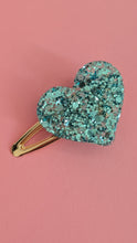 Charger l'image dans la galerie, Barrette pailletée - turquoise polaire
