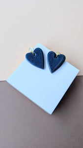Boucle d'oreille cœur résine marine