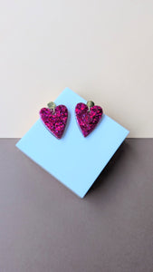 Boucle d'oreille cœur résine fushia