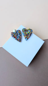 Boucle d'oreille cœur résine automnale bleu/doré/rose