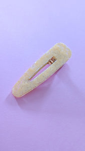 Barrette résine - orange pastel