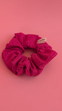 Charger l'image dans la galerie, Chouchou broderie fushia

