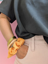 Charger l'image dans la galerie, Chouchou gaze de coton citron abricot
